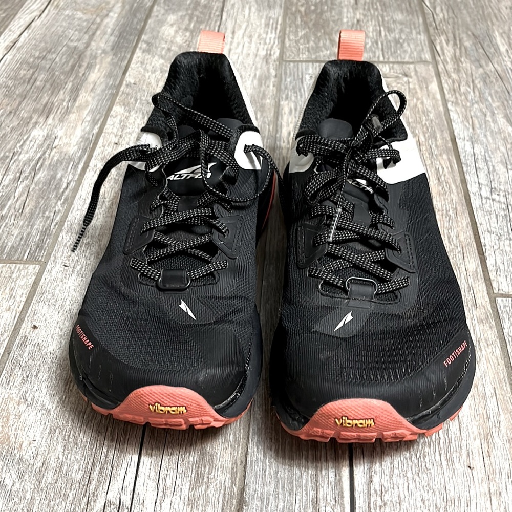 Altra Olympus lightly used
